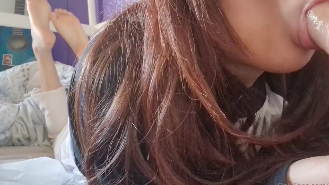 Nirvy Nicknamed Nirvy Onlyfans Look At My Soles