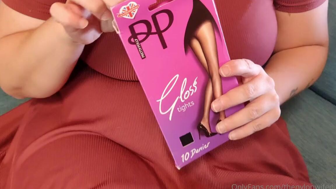 Thenylonwifediaries Nicknamed Thenylonwifediaries Onlyfans It Didnt Take Long For These New Pantyhose To Get Soaked Just The Way I Like