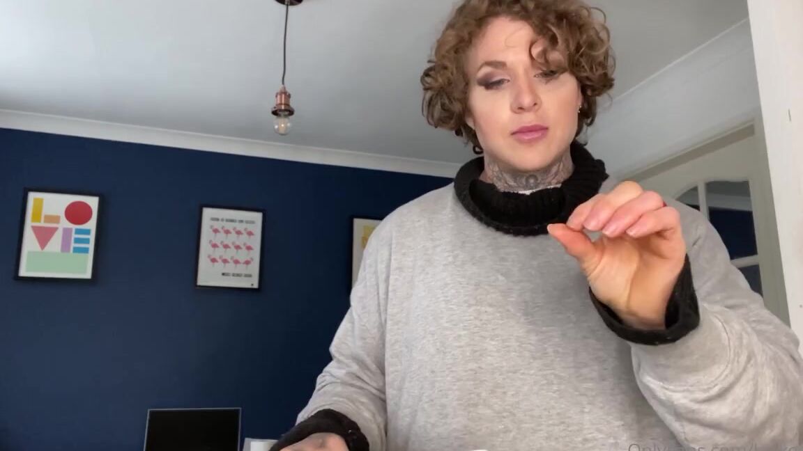 Lee Keyrouz Nicknamed Leekeyrouz 12 04 2023 Onlyfans Video Something A Bit Different From Me