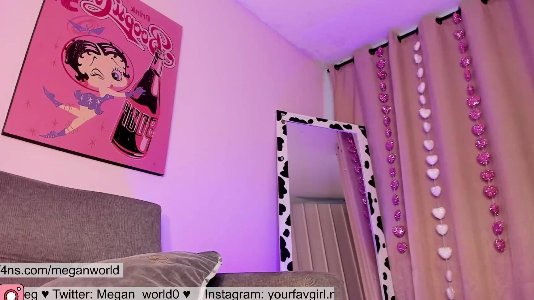 Megan World 2022 10 04 21 50