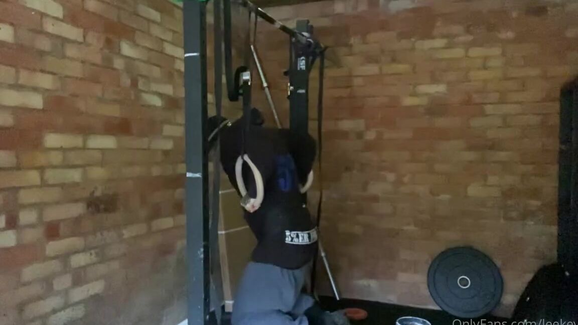 Lee Keyrouz Nicknamed Leekeyrouz 12 15 2023 Onlyfans Video Push Pull Body Weight Chin Ups And Ring Dips Along With A Rant About Mindset And