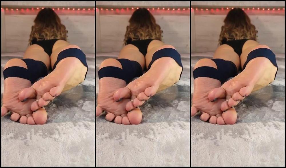 Miawildft Nicknamed Miawildft 10 19 2023 Onlyfans Video I Love This Set Very Much These Dark Blue Stirrups Looks So Hot Together With My Hi