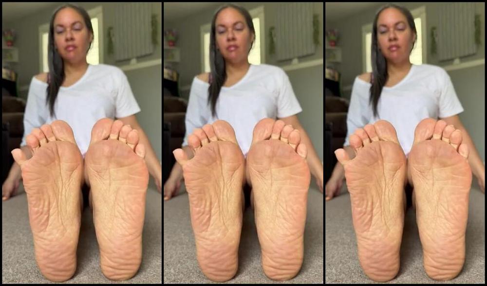 Deedee Nicknamed Deedeericanfeet 05 30 2025 Onlyfans Video As Requested Semi Dirty Soles Tease