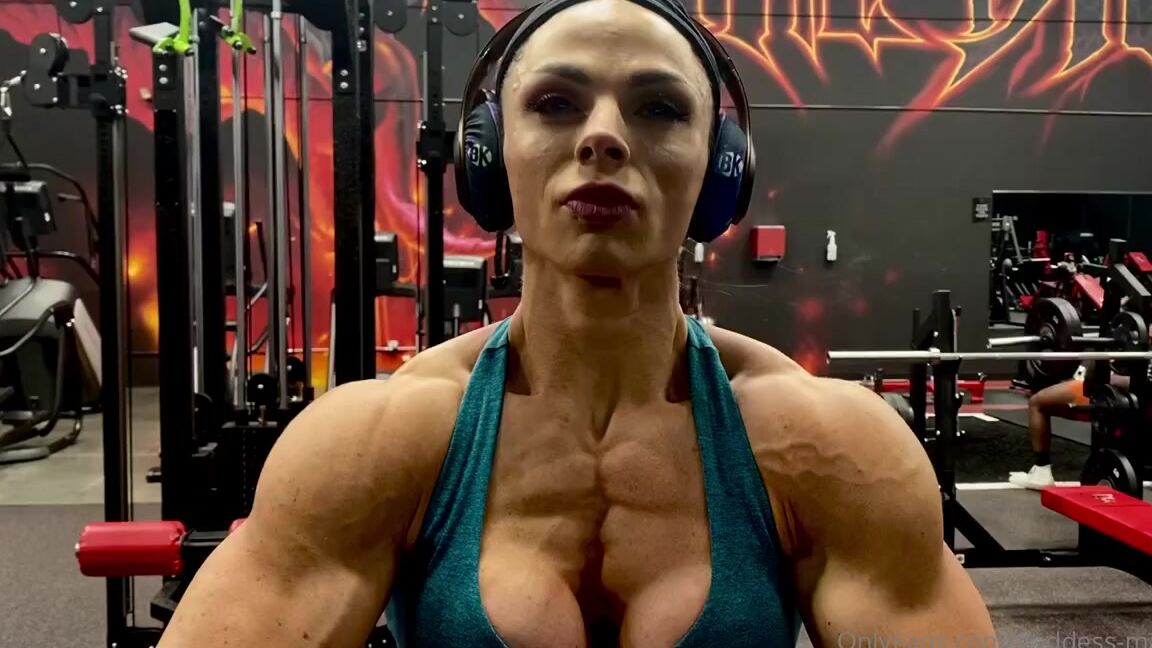 Goddess Mandy Nicknamed Goddessmandy Onlyfans 197534637 Post Show Juicy Pump In Sweet Gym Atz