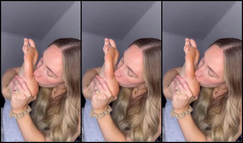 Selfworship Nicknamed Selfworship 06 16 2023 Onlyfans Video Caught The Guy I Hook Up With Licking My Feet In My Sleep Dont Forget