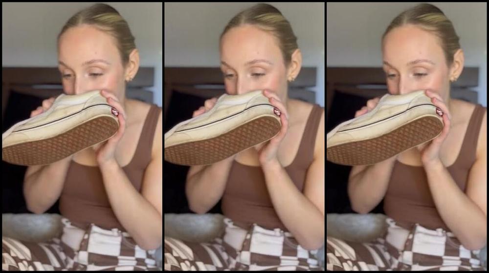 Selfworship Nicknamed Selfworship 08 03 2023 Onlyfans Video The Smell Was So Intense I Creamed In My Panties