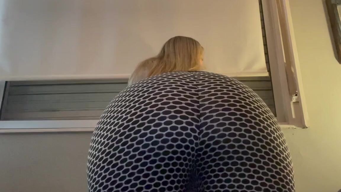 Lady Fart Nicknamed Carifetish 08 04 2023 Onlyfans Video Did Someone Say Thursday Fartynight