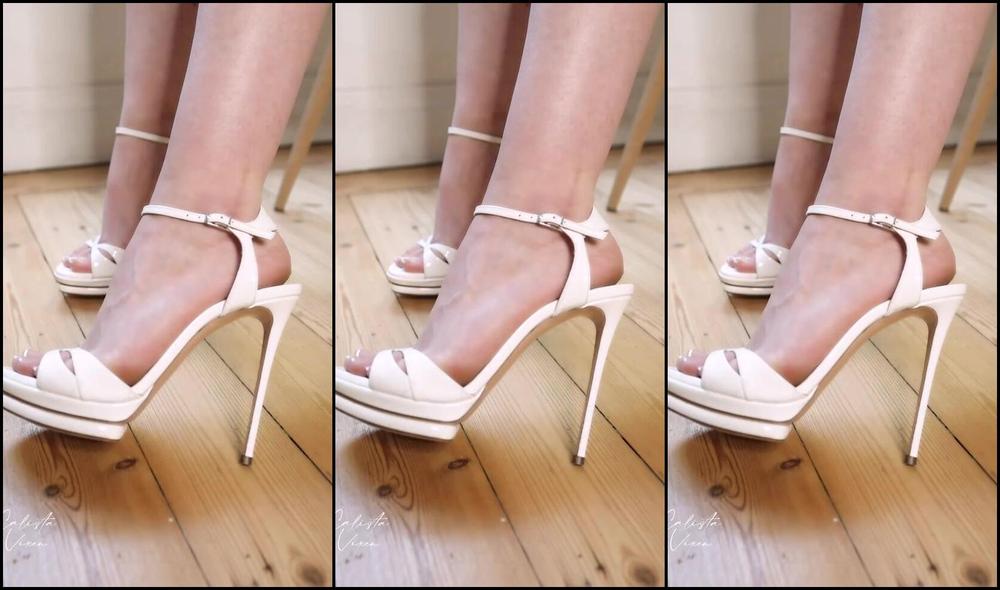 Calista Vixen Nicknamed Calistavixen 09 01 2024 Onlyfans Video Mes Casadei Blanches Sont Un Cadeau Dun Admirateur