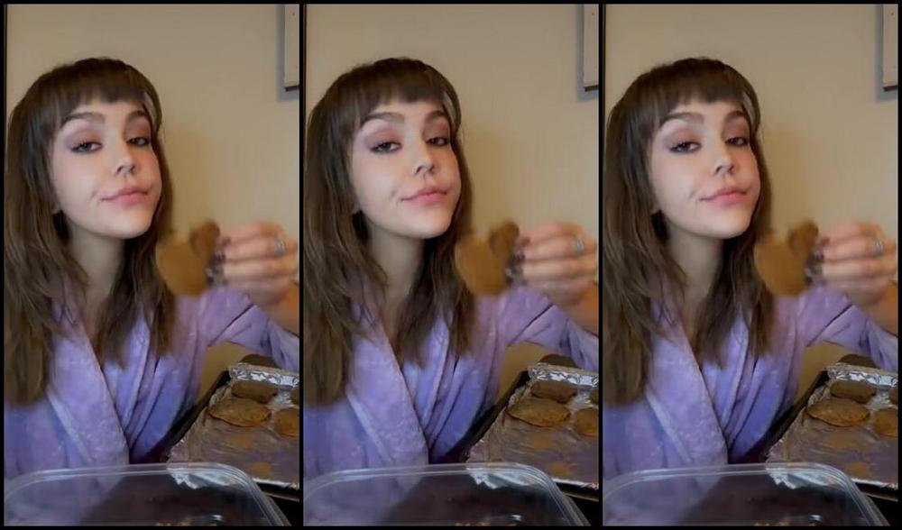 Punchy Mama Nicknamed Punchymama 09 30 2024 Onlyfans Video Order Up Special Cookies Are On The Menu Tehe