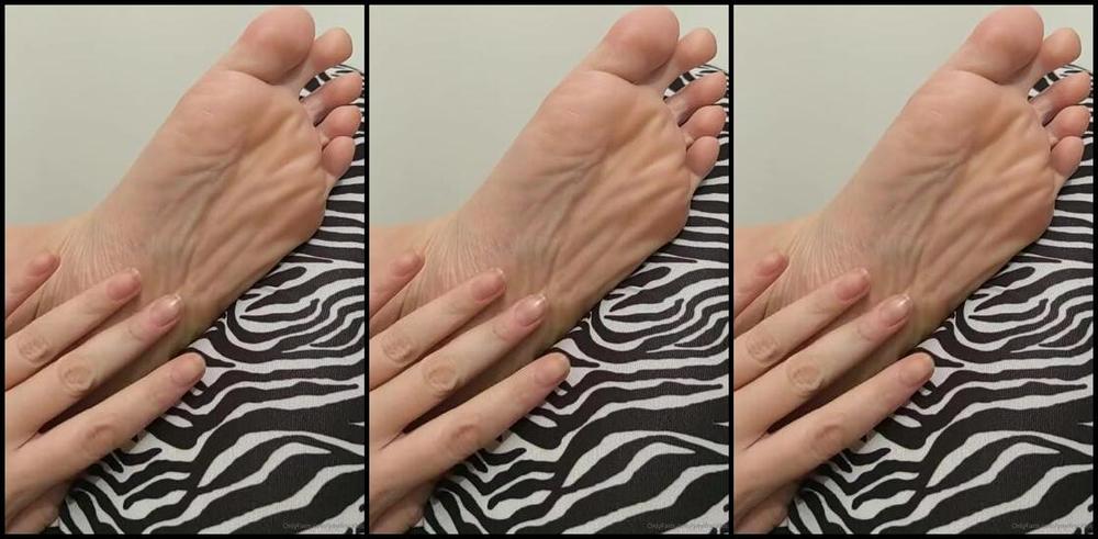 Yayifreckles Nicknamed Yayifreckles Onlyfans Good Morning To My Daddies Some Told Me They Wanted Video Of My Soles Very Close