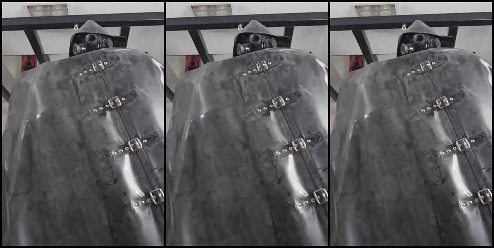 Emma Lee Nicknamed Rubberdollemma 02 18 2025 Onlyfans Video I Really Cant Await To Get Fully Dressed Put Some Of My Rubberslaves On The Chain