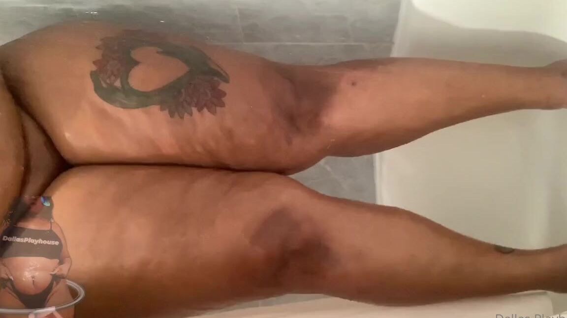 Goddess Dallas Nicknamed Dallasplayhouse 06 15 2020 Onlyfans Video This Mornings Shower Lol