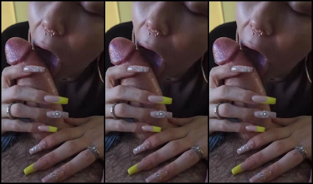 Claw Queen Nicknamed Clawqueen 05 11 2024 Onlyfans Video He Threw A Pillow On The Floor And Said Drop To Your Knees G