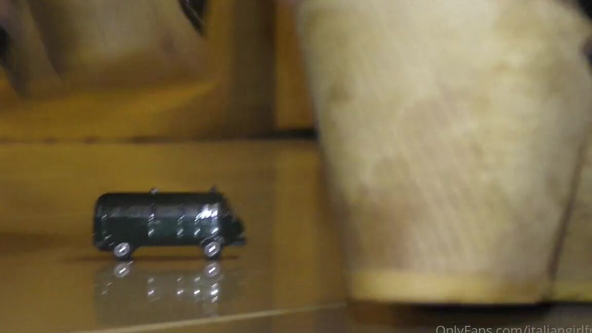 Italian Girlfriend Nicknamed Italiangirlfriend 07 22 2022 Onlyfans Video This Is An Old Crush Session Recorded During A Little Holiday In Rome Ra8F