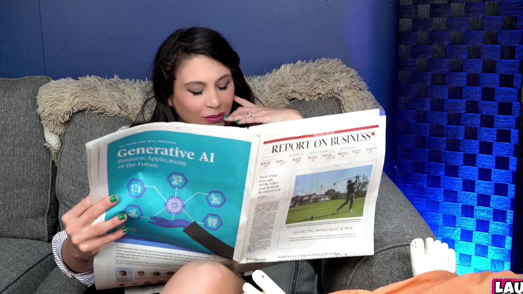 "LauraKing" family, ignore, kink, mommyroleplay, taboo Mommy has You Where She Wants You manyvids