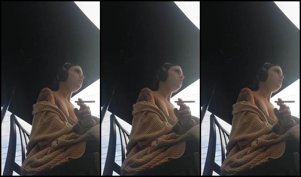 Miss Cane Nicknamed Itsmisscane Onlyfans My Smoke Warming Up My Lungs On An Earlyy Morning Walk