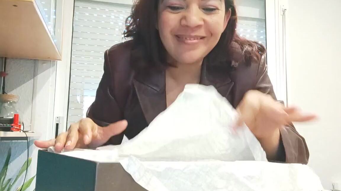 Reina Leather Nicknamed Reinaleather Onlyfans Look What I Got Today Lovely Gucci Thank You My Beautiful Perra Slave