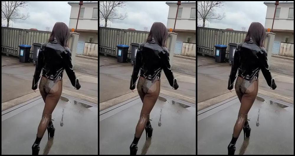 Sophie X Elodie Nicknamed Sophie X Elodie 02 05 2024 Onlyfans Video In Meinem Semitransparenten Catsuit Draussen Unterwegs