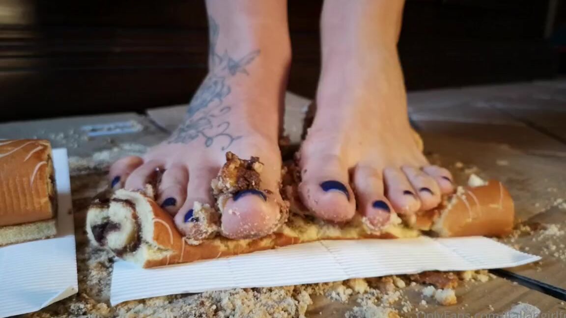 Italian Girlfriend Nicknamed Italiangirlfriend 07 22 2022 Onlyfans Video Various Crush Mlzv