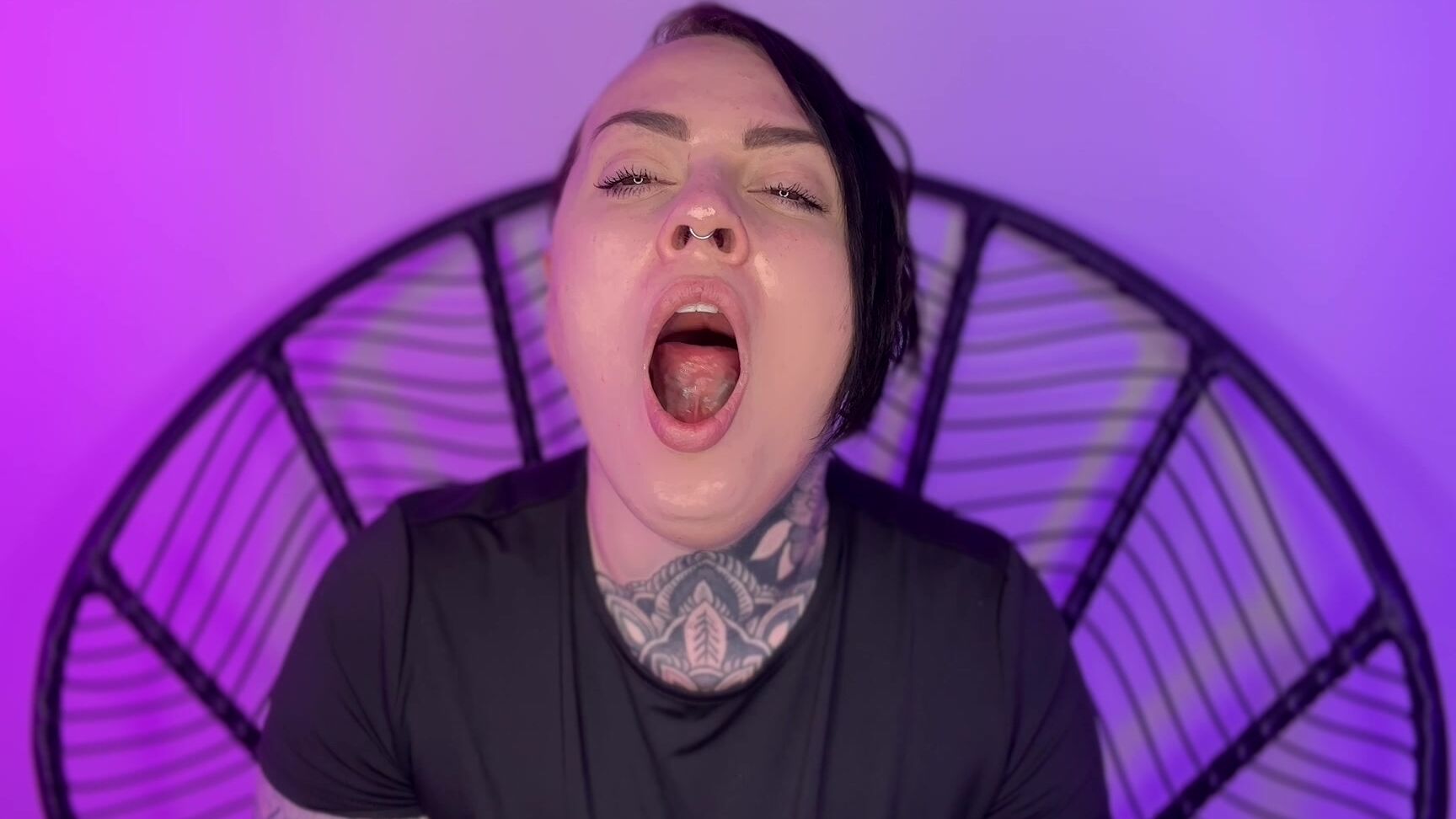 "MissValentina" femdom, femdompov, mouthfetish, yawning bedtime yawning fetish manyvids