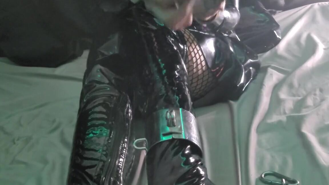 Sophie X Elodie Nicknamed Sophie X Elodie 02 04 2024 Onlyfans Video Nachts Im Spielzimmer At Night In The Playroom