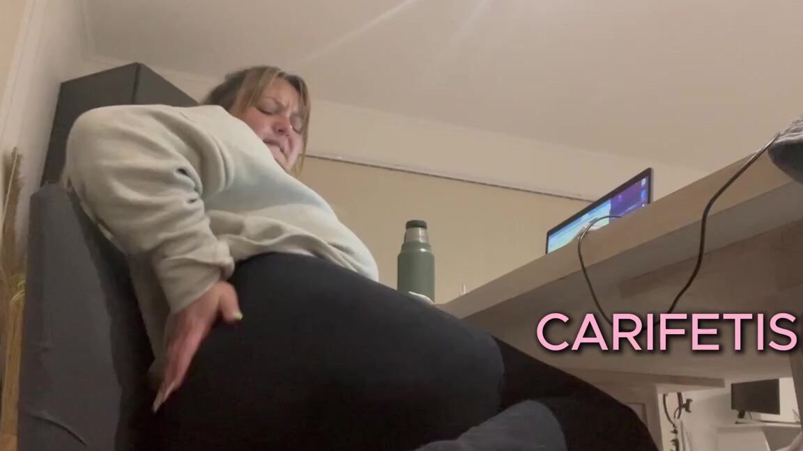 Lady Fart Nicknamed Carifetish 09 02 2024 Onlyfans Video Happy September Love Springs Begins Here And My Favorite Part Of The Year To Fart To