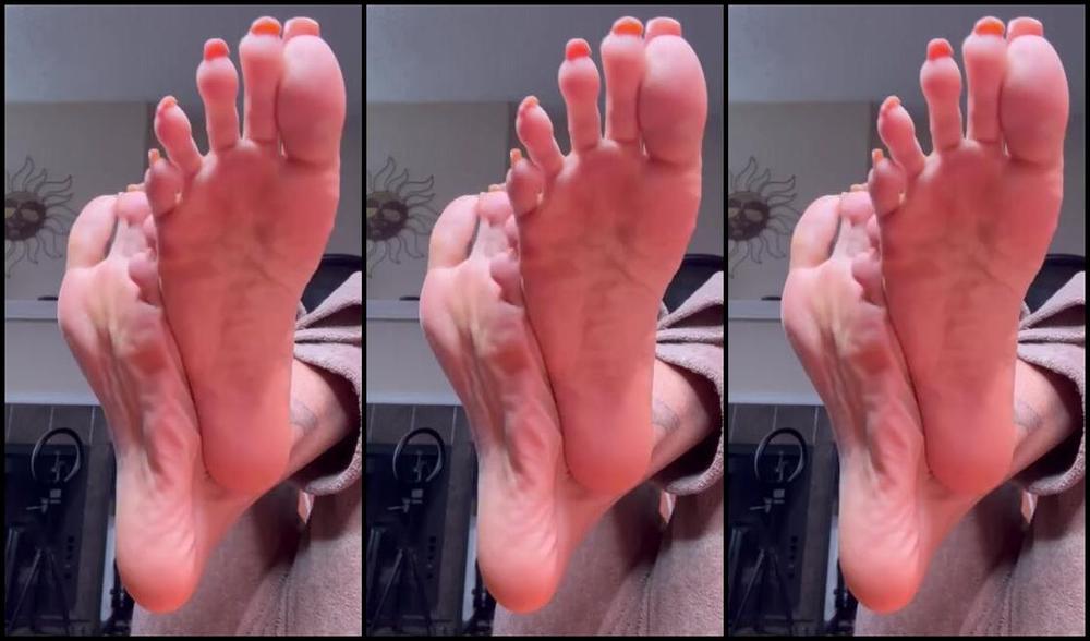 Zafeet Nicknamed Zafeetllc 04 08 2025 Onlyfans Video Delicious Crossed Soles