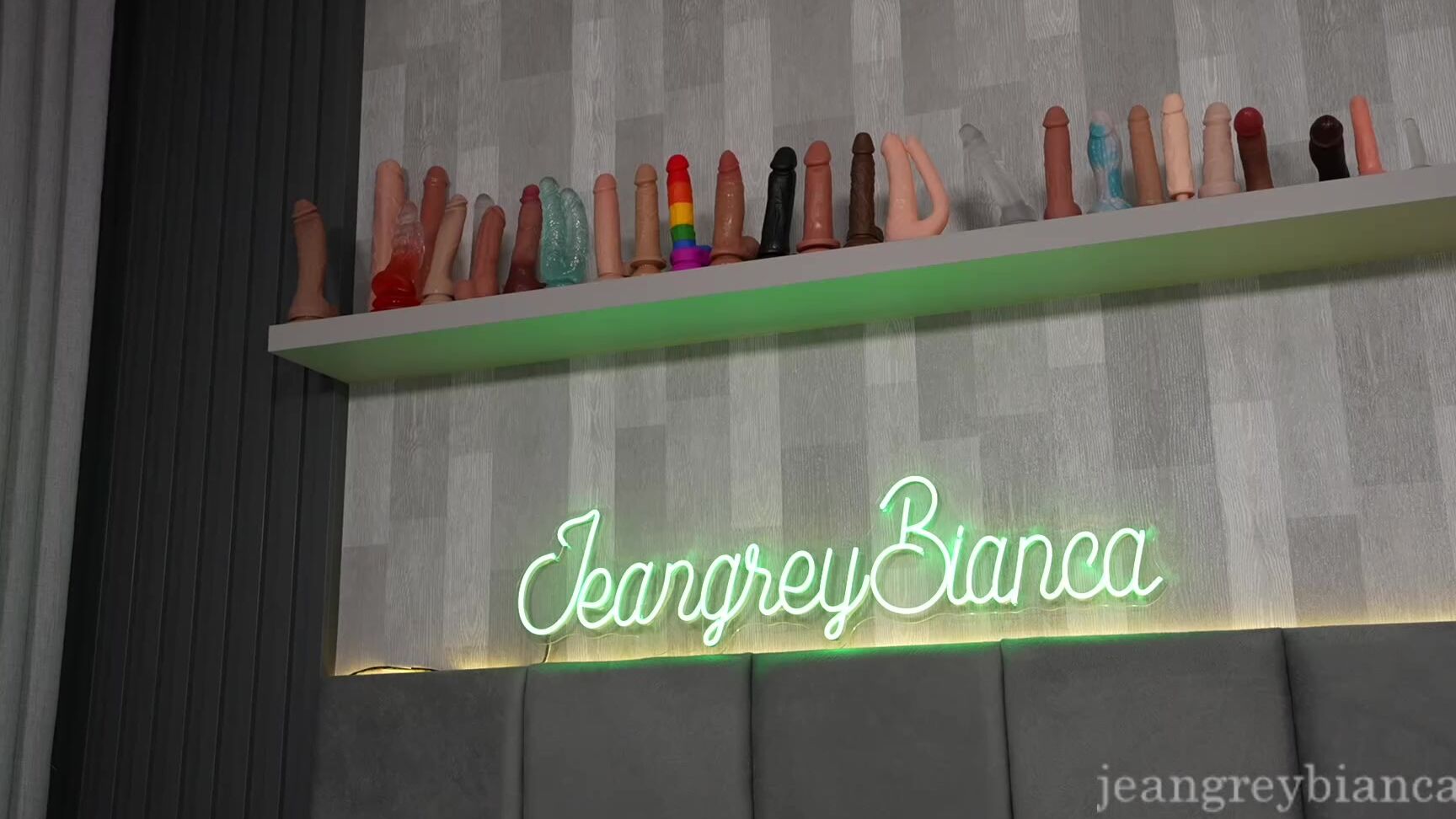 Jeangreybianca 2025 08 04 23 56