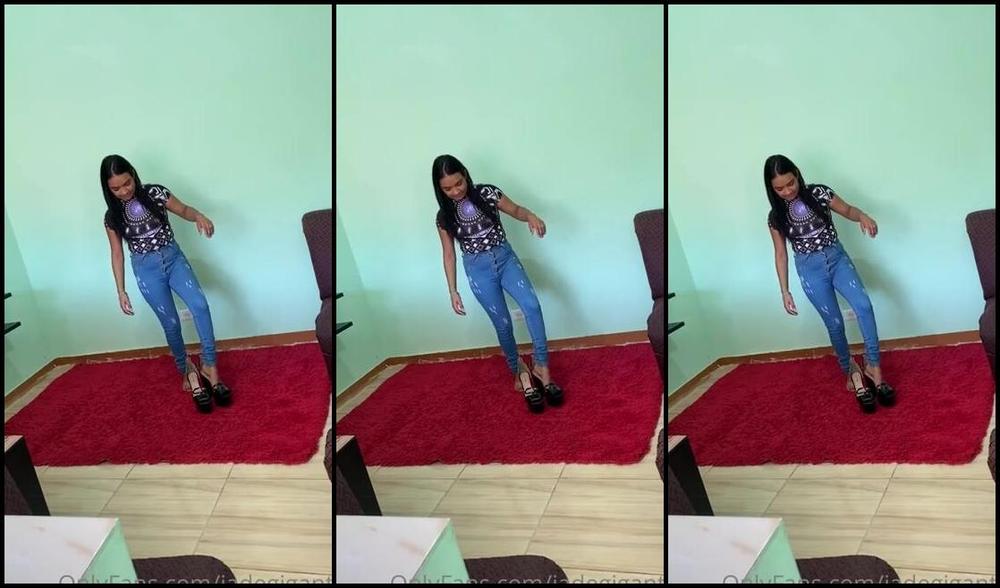 Jade Carvalho Nicknamed Jadegigante Onlyfans 03 17 2023 Tudo Nela Pequeno