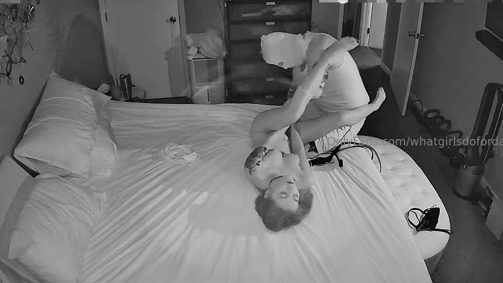 Whatgirlsdofordaddy Rare Scene Of Girl S Belly Shot With Cumshot 1