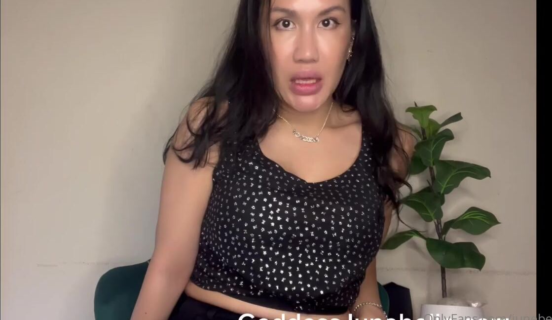 Goddessjunebelle Nicknamed Junebelle99 06 17 2024 Onlyfans Video Should I Allow You To Cum Be Humiliated And Humbled By Me Instead