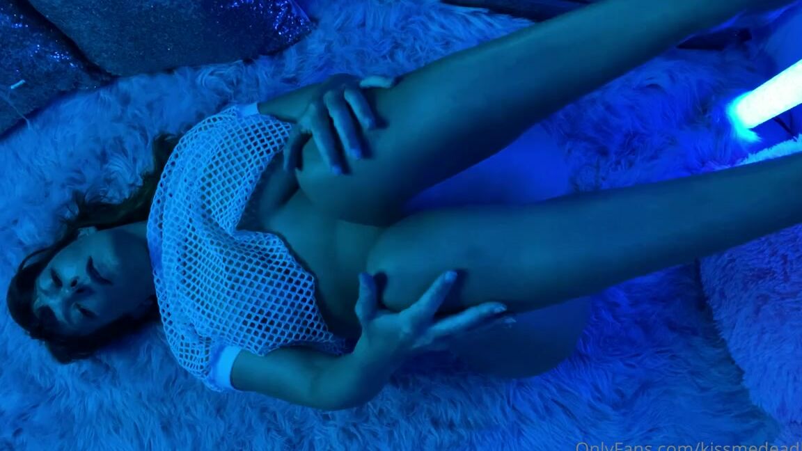 Kissmedeadlydoll Nicknamed Kissmedeadlydoll 03 03 2021 Onlyfans Video Blerg