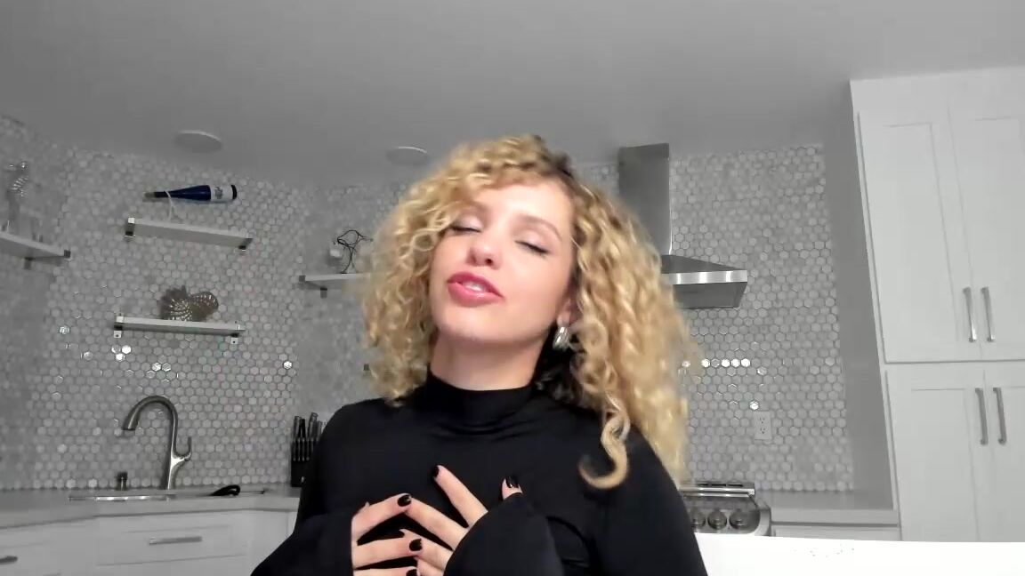 "Coconutsex" ass, assworship, blonde, latina, masturbation, pussyplay blonde s steamy solo vagina flicks amp clit flares manyvids