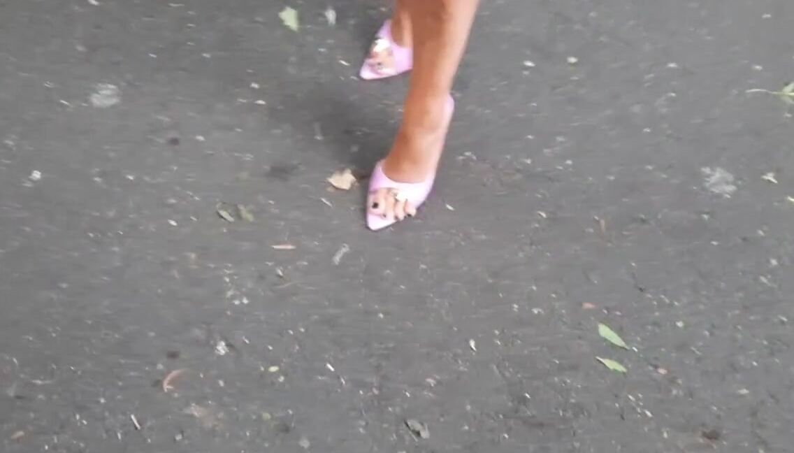Divastiletto Nicknamed Divastiletto 05 25 2024 Onlyfans Video Lilac Heels Walk