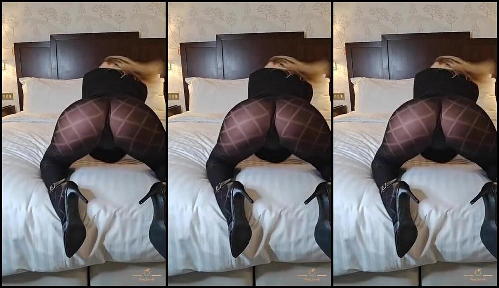 Peachy Samantha Nicknamed Peachysamantha Onlyfans Diamonds