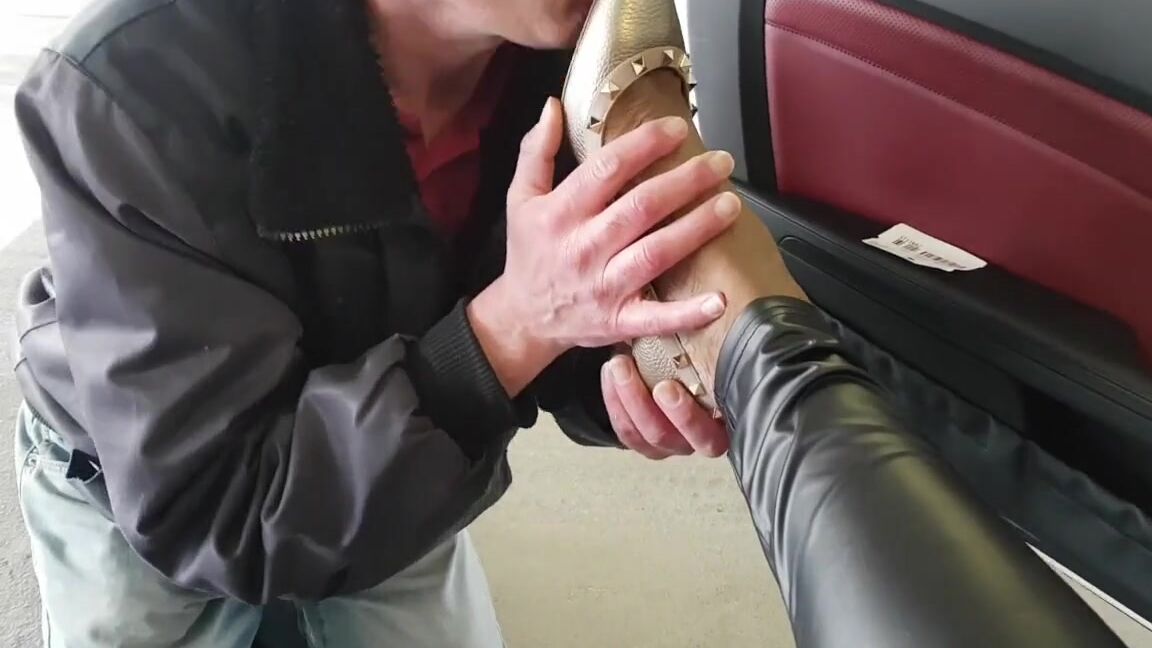 Miss Foxx Nicknamed Missfoxx 03 27 2018 Onlyfans Video 10 Min Clip 2 Hour Shopping Trip With Mfsssk Three Figure Spending