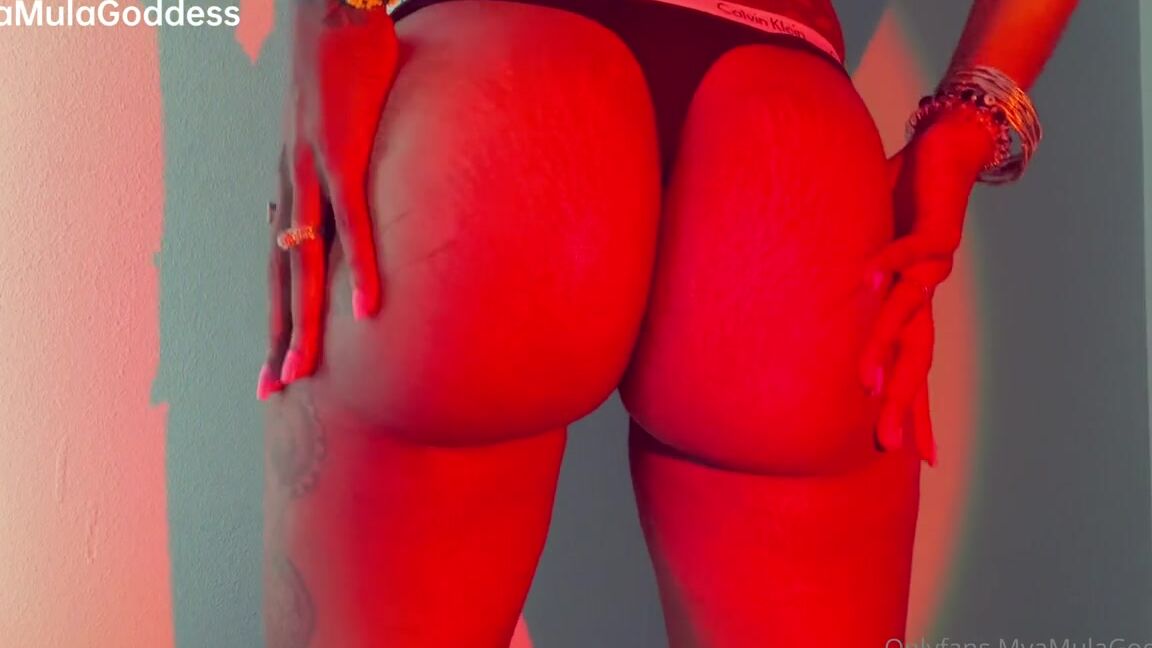 Mya Mula Nicknamed Myamulagoddess Onlyfans In The Red