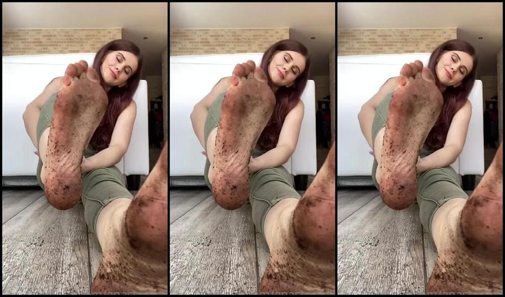 Anastasiia Sexy Feet1 Nicknamed Queen Sexy Feet1 04 03 2021 Onlyfans Video Just Lick The Dirt Off Them And Make Them Clean