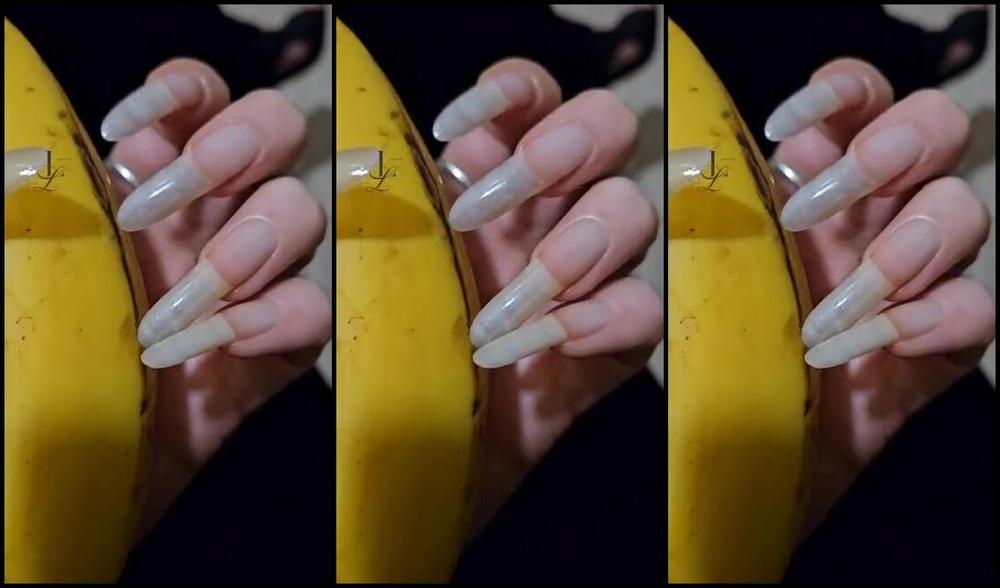 Lady Left Nicknamed Ladyleft 10 18 2024 Onlyfans Video Not That I Consider This Proper Content But I Did Mention Thered Be A Silly Banana