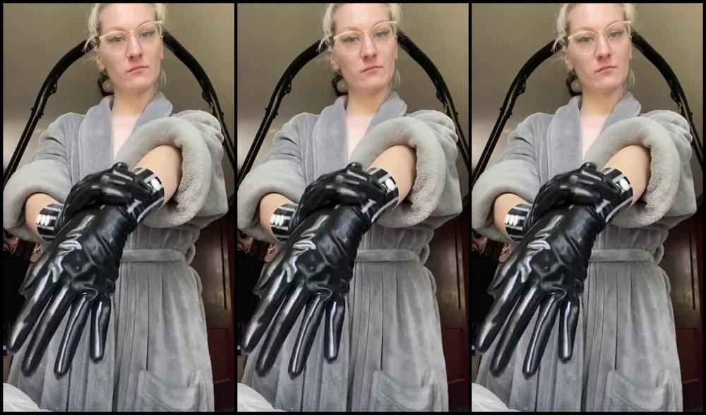 Miss Adah Vonn Nicknamed Topdomme Onlyfans Vid Have I Shown You My New Latex Gloves