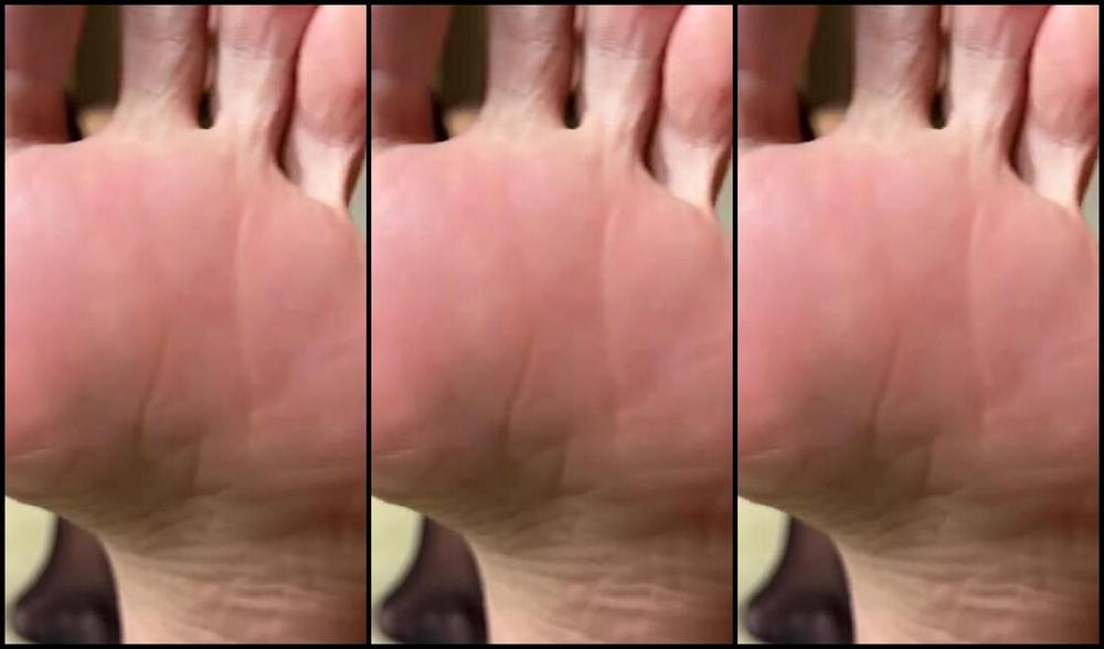 Maxi Rose Nicknamed Cutestickyfeet 11 26 2023 Onlyfans Video Nylon Stocking Joi I Show Off My Long Legs And Pink Soles In Black