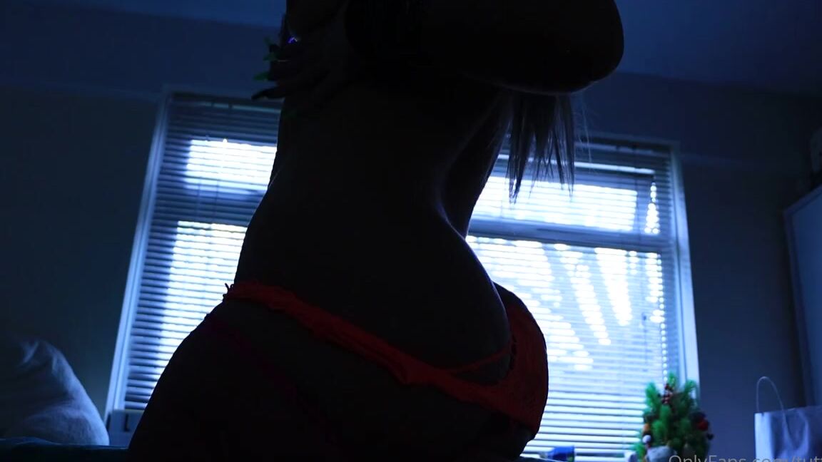 Clappingqueen Nicknamed Clappingqueen 01 25 2024 Onlyfans Video I Wanna Tease You And Make You Hard