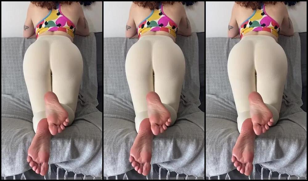 Mes Petits Pieds Nicknamed Mpetitspieds Onlyfans 12 24 2023 Video 407242