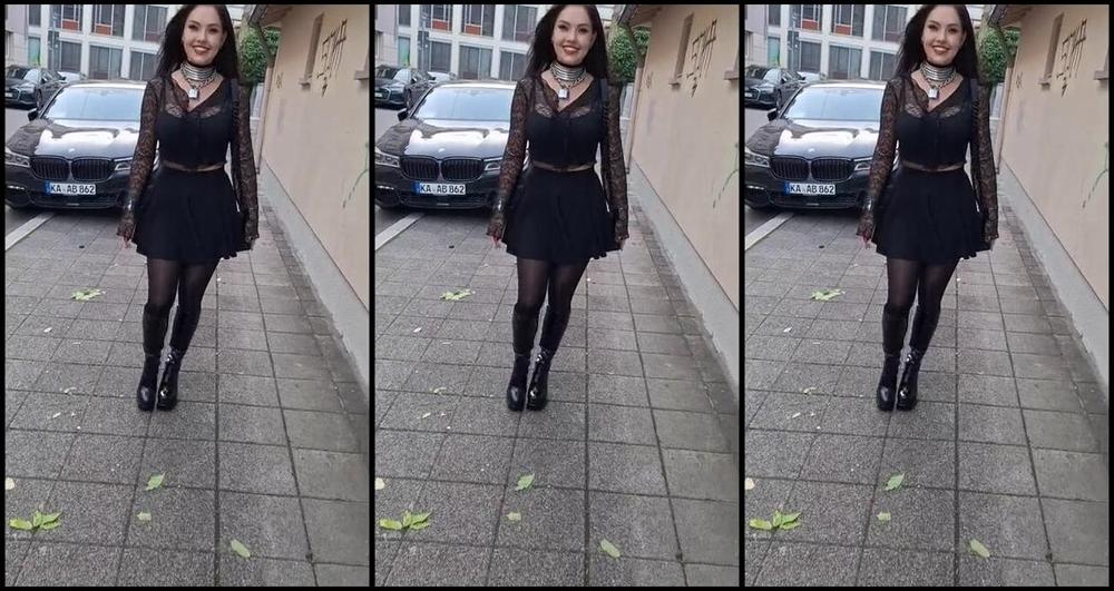 Sophie X Elodie Nicknamed Sophie X Elodie 12 16 2024 Onlyfans Video Draussen Unterwegs In Meinem Alltagsoutfit