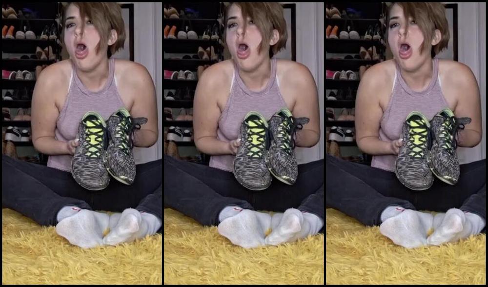 Saint Pep Nicknamed Stpep 04 12 2025 Onlyfans Video Sweaty Waitress Feet After Dark