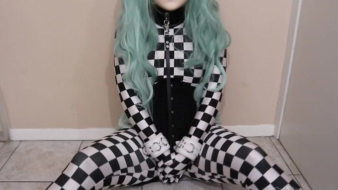 Dollified Nicknamed Dollified Onlyfans Sometimes I Am Nice And Let Luna Pleasure Herself