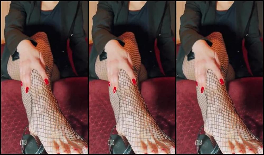 Goddess Elza Nicknamed Goddesselza 03 07 2024 Onlyfans Video Wyli Mi Obcasy Part 1