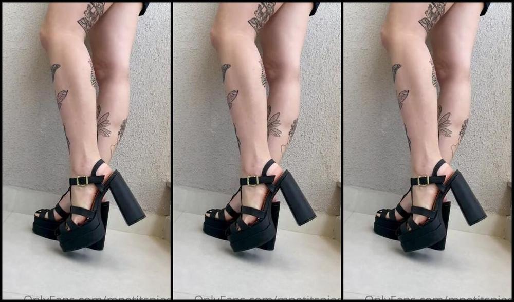 Mes Petits Pieds Nicknamed Mpetitspieds Onlyfans 09 18 2022 Video 449785