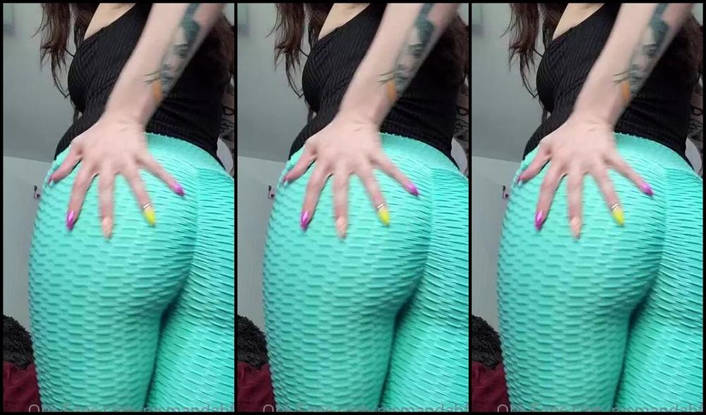 Msmanda Nicknamed Msmandahfx Onlyfans He Likes To Worship My Perfect Ass In These Leggings So Much That He Sent Them In Every Color Suc 6651