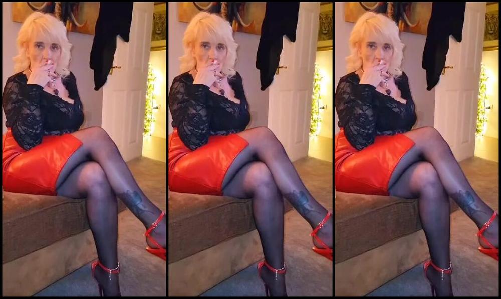 Torryy Nicknamed Torryy Onlyfans Im Smoking You Do What Ever Turns You